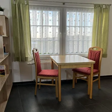 Haus Silbermoewe * Middelhagen