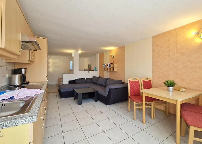 Haus Silbermoewe 公寓 *